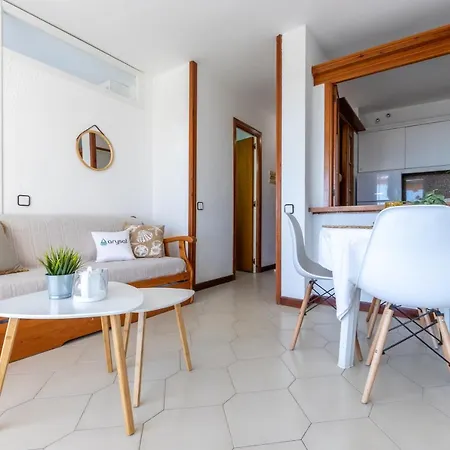 Novelty Con Vistas Al Mar Apartment